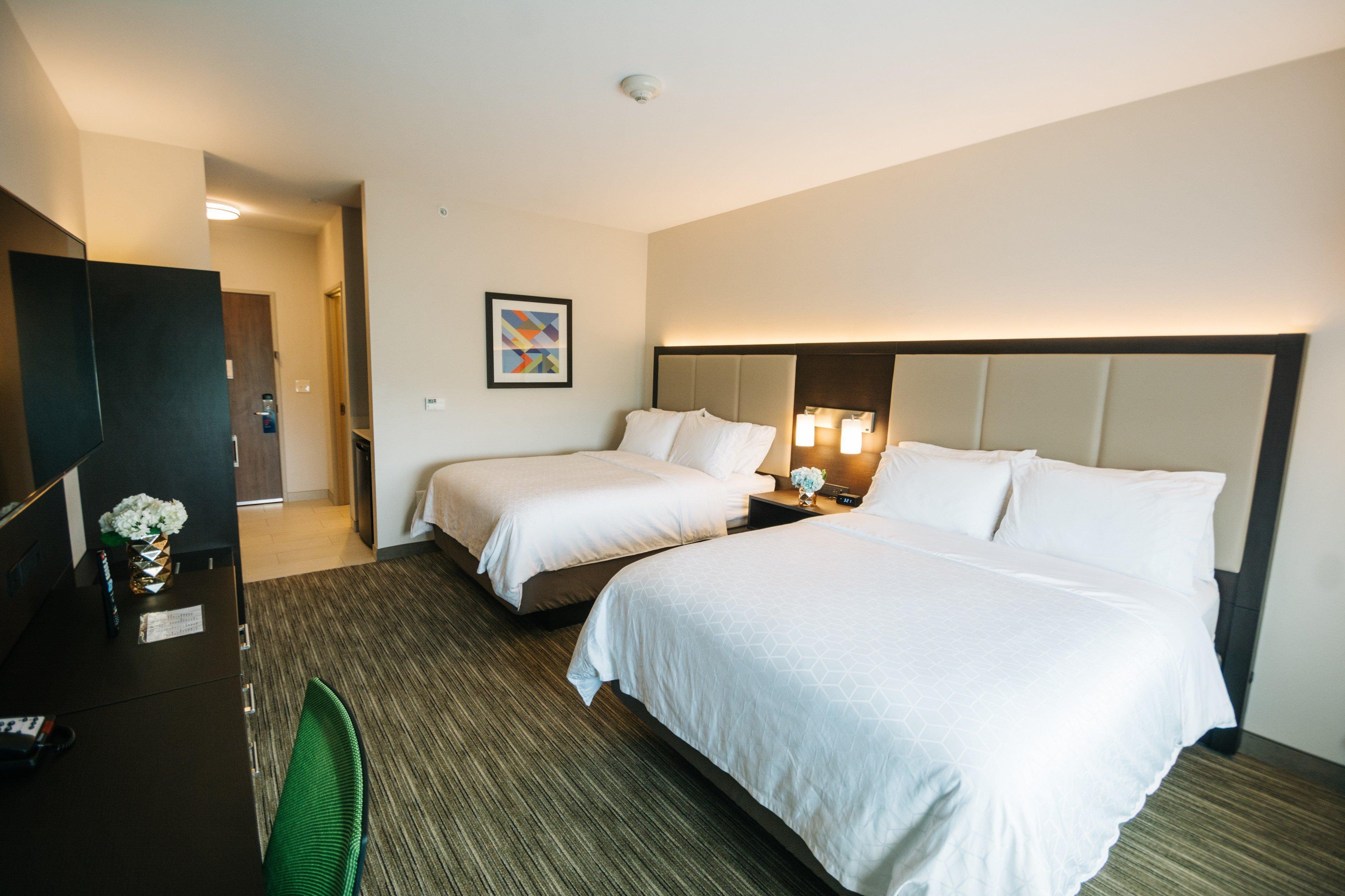 Holiday Inn Express & Suites - Birmingham - Homewood Exterior photo